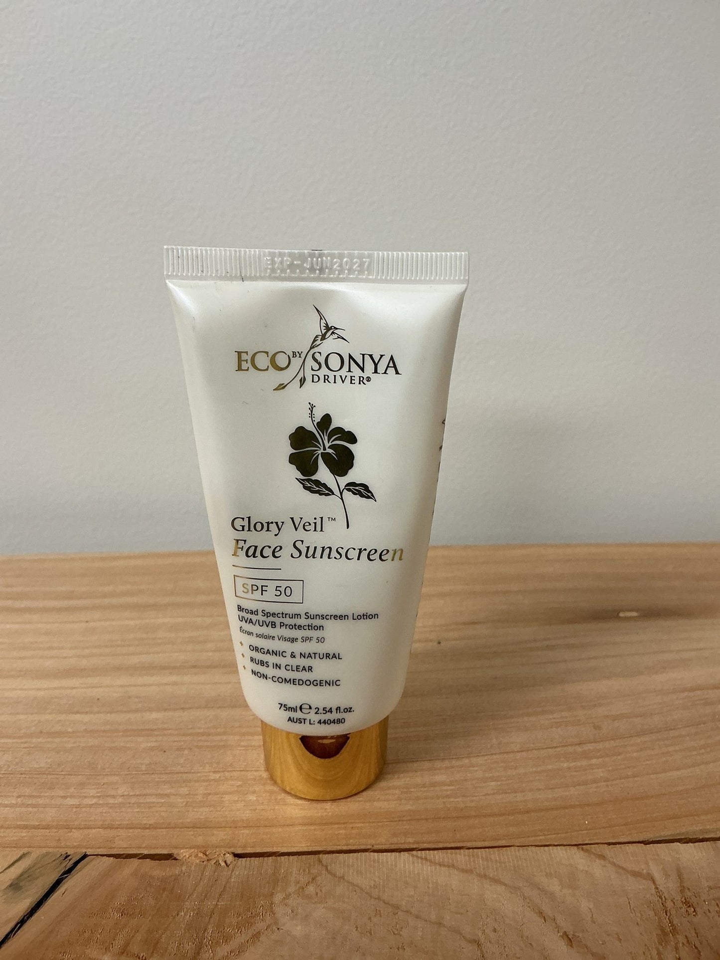 Eco Sonya Glory Veil Face Sunscreen